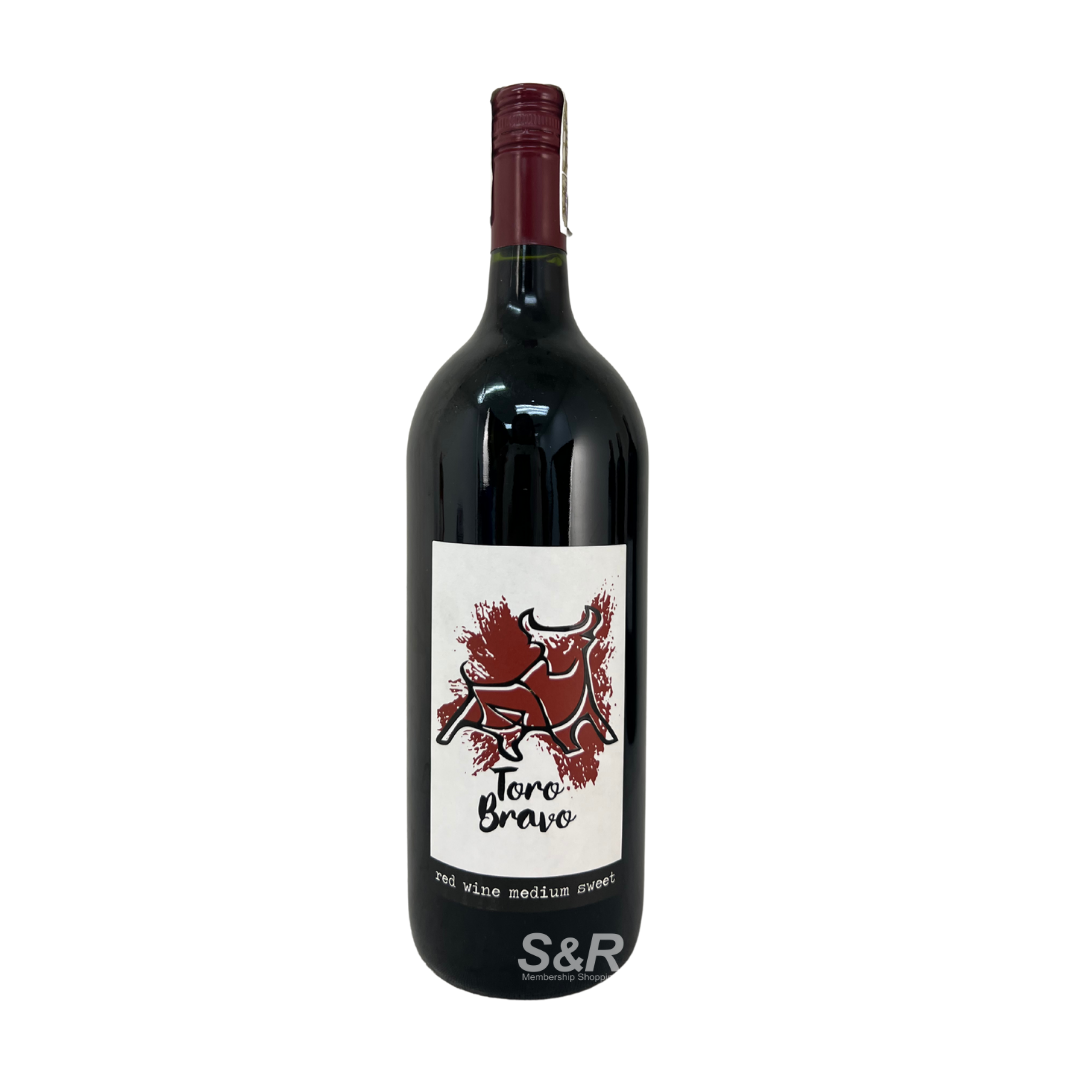 Toro Bravo Medium Sweet Red Wine 1.5L